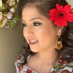 Meet your Posher, Aurora